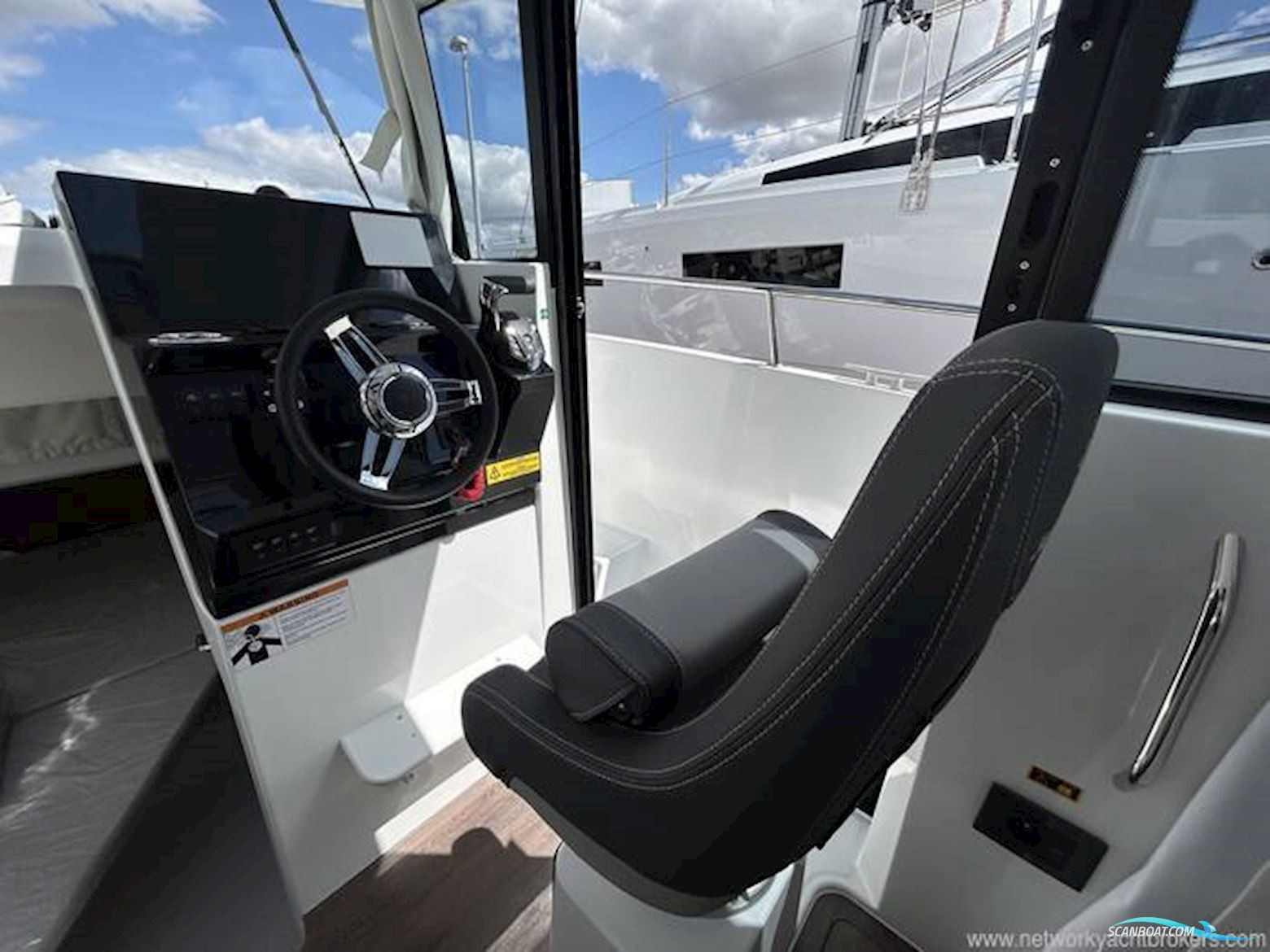 Jeanneau Merry Fisher 795 Sport