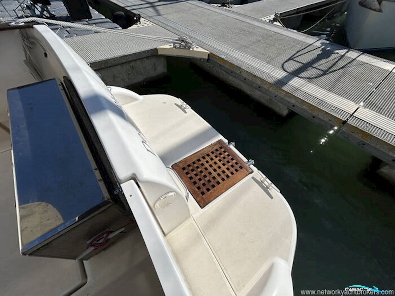 Jeanneau Merry Fisher 805