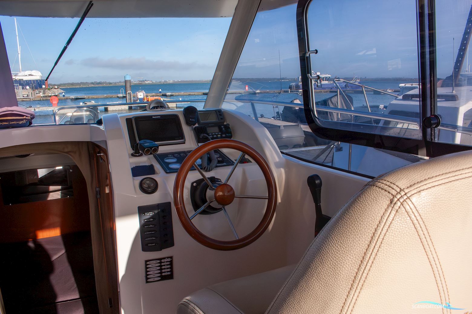 Jeanneau Merry Fisher 815