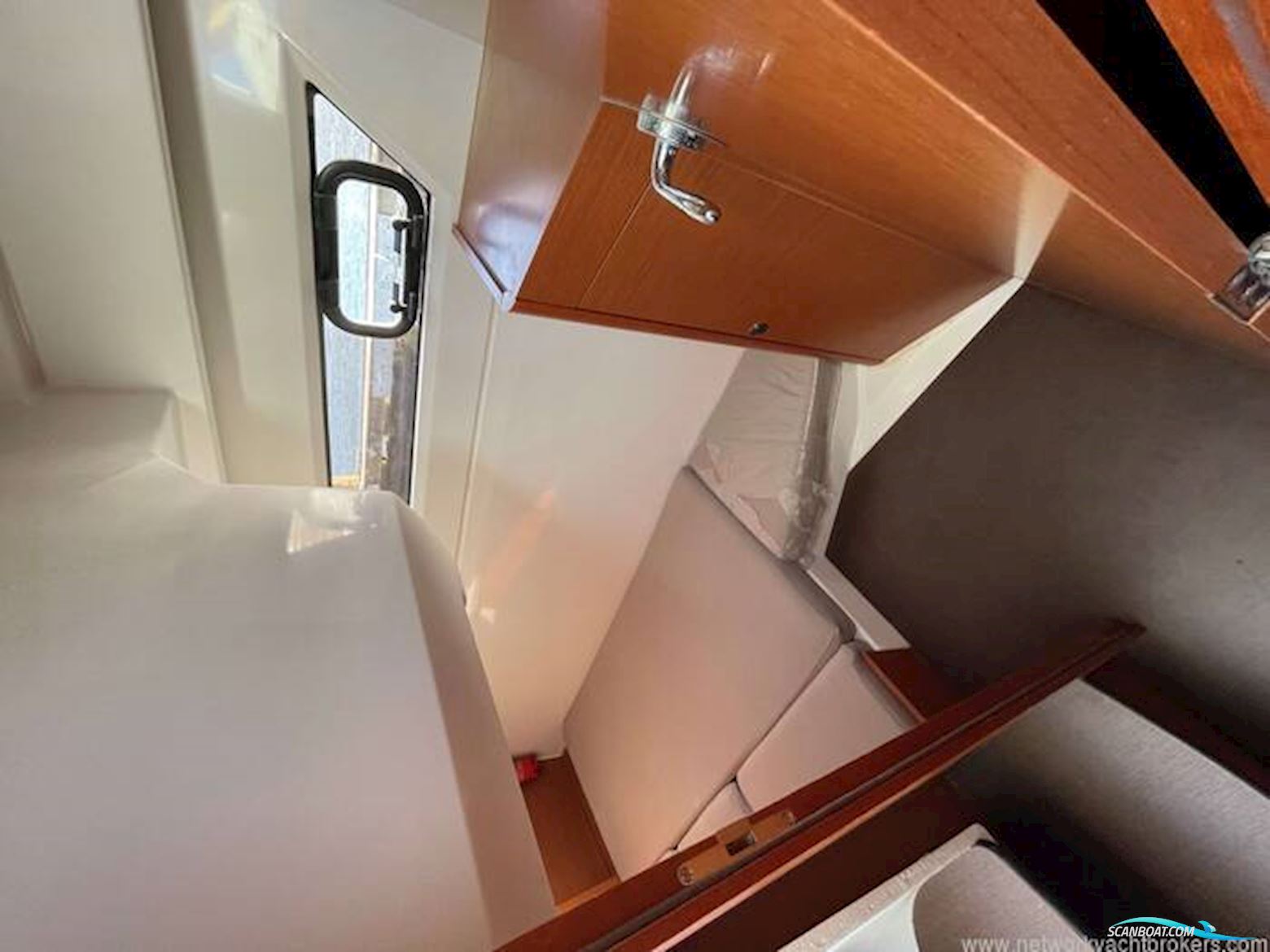 Jeanneau Merry Fisher 855