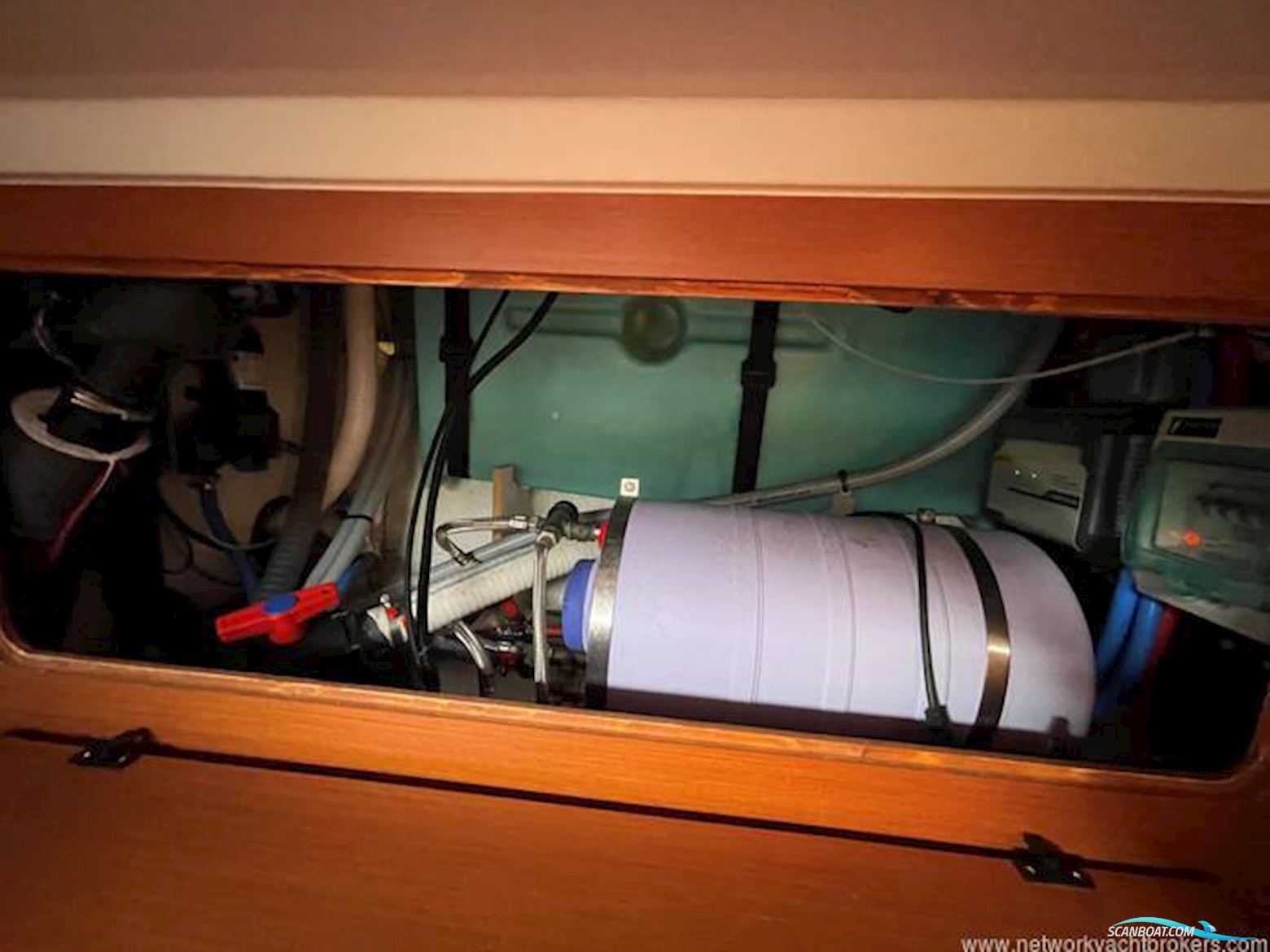 Jeanneau Merry Fisher 855