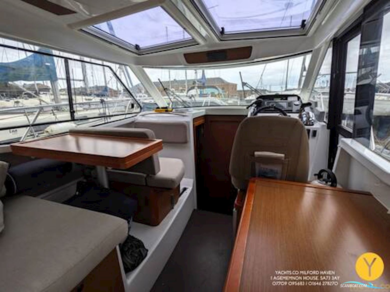 Jeanneau Merry Fisher 855