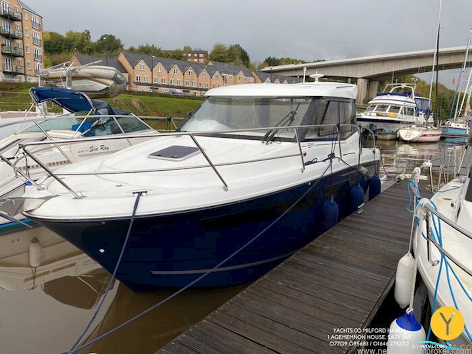 Jeanneau Merry Fisher 855