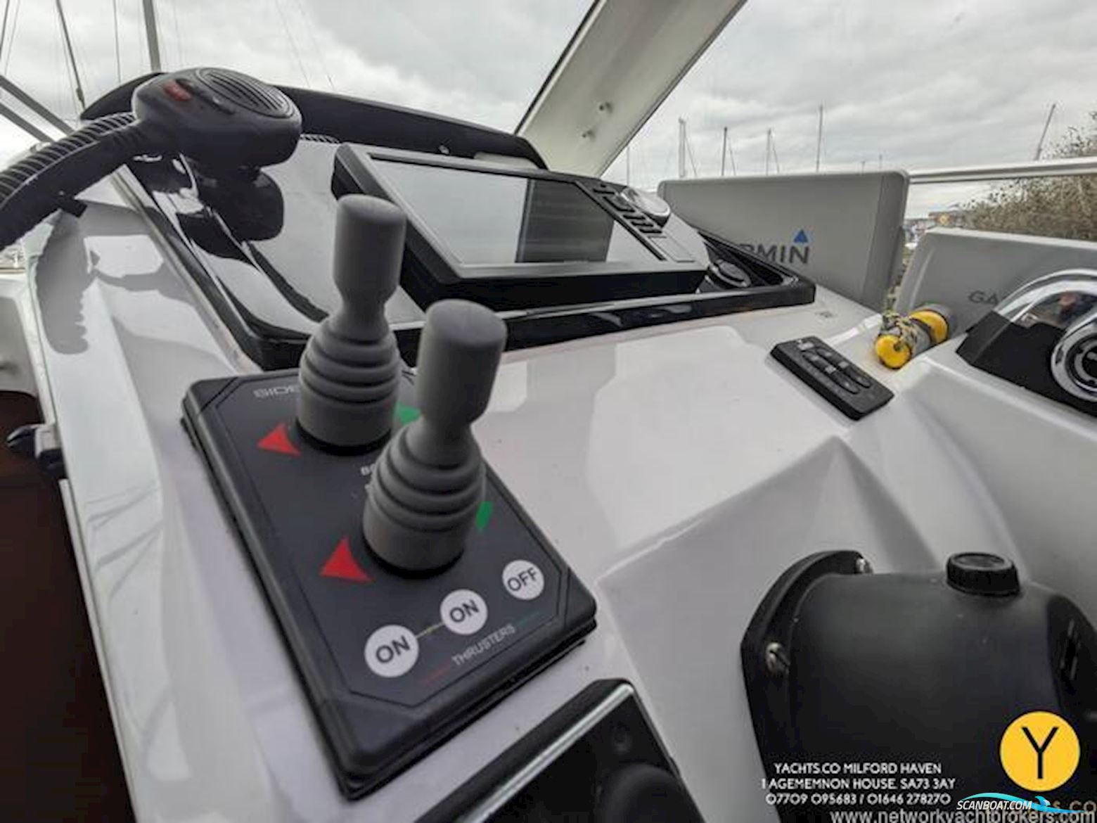 Jeanneau Merry Fisher 855