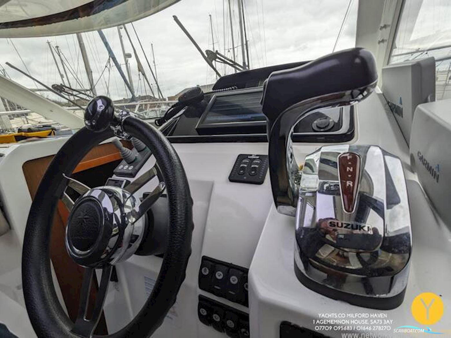 Jeanneau Merry Fisher 855