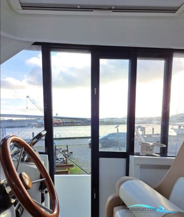 Jeanneau Merry Fisher 855