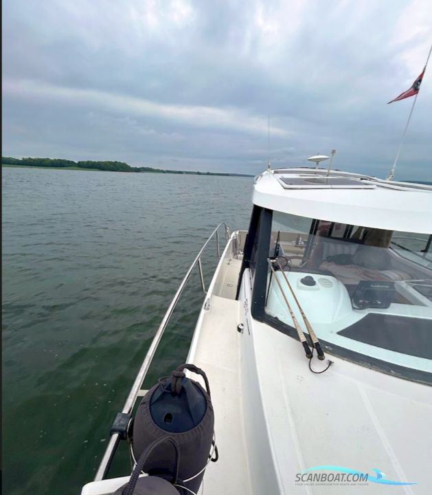 Jeanneau Merry Fisher 855