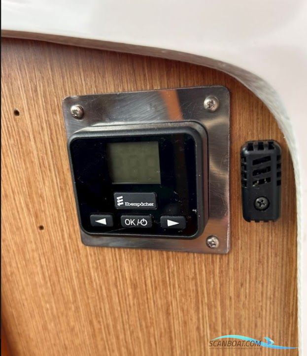 Jeanneau Merry Fisher 855
