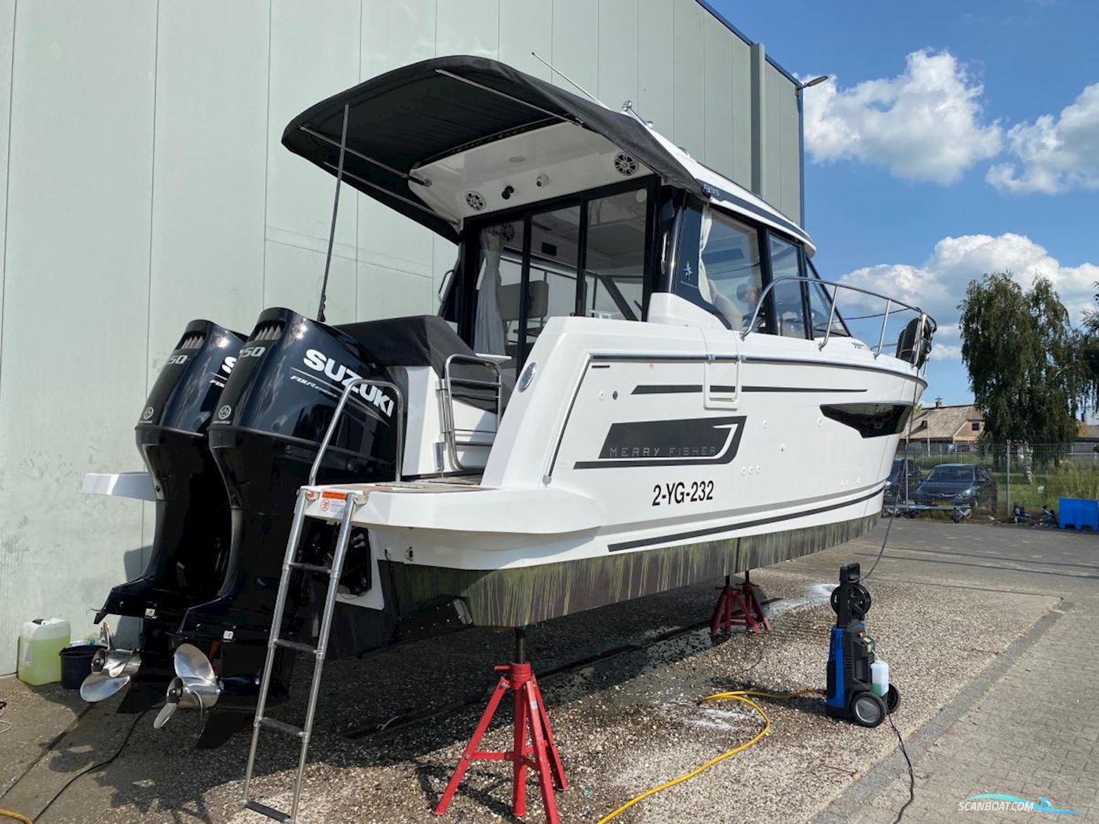 Jeanneau Merry Fisher 895 offshore Full options with Joystick