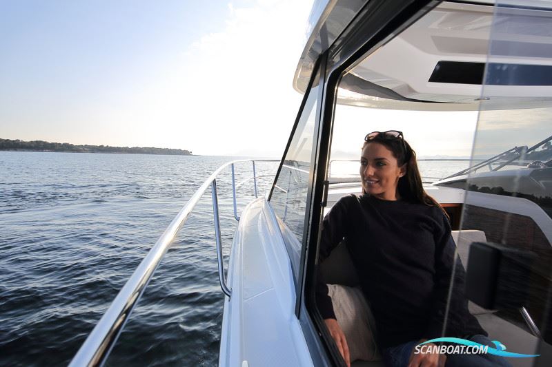 Jeanneau Merry Fisher 895