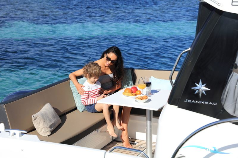 Jeanneau Merry Fisher 895