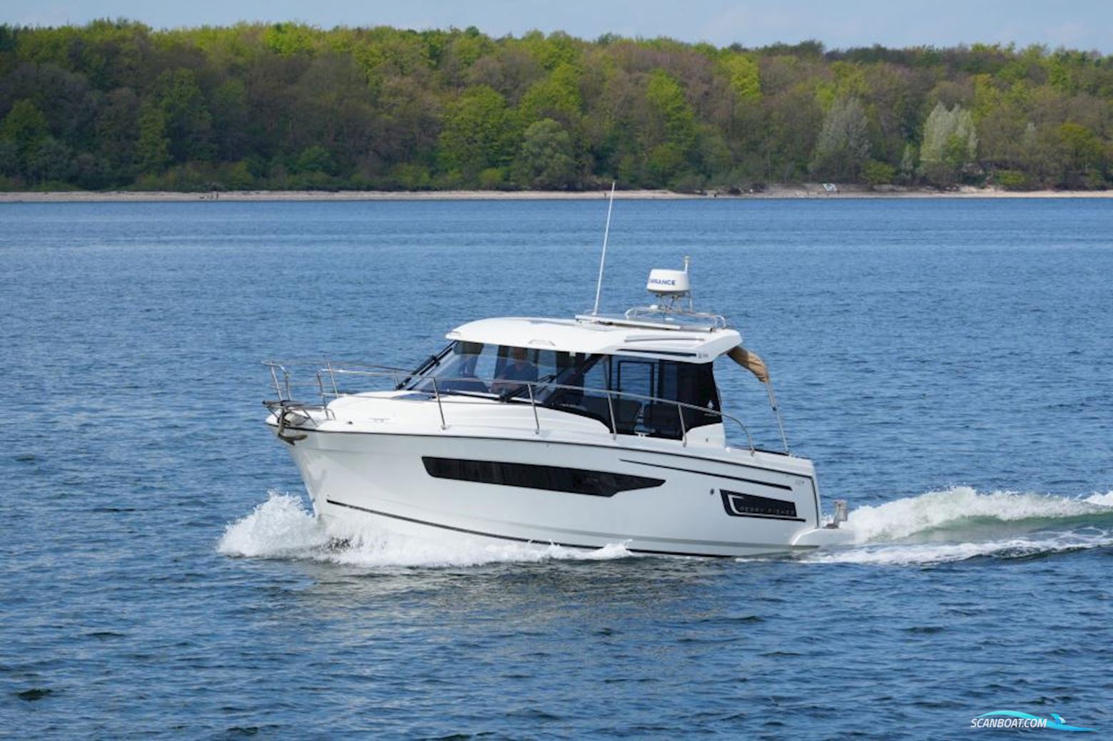 Jeanneau Merry Fisher 895