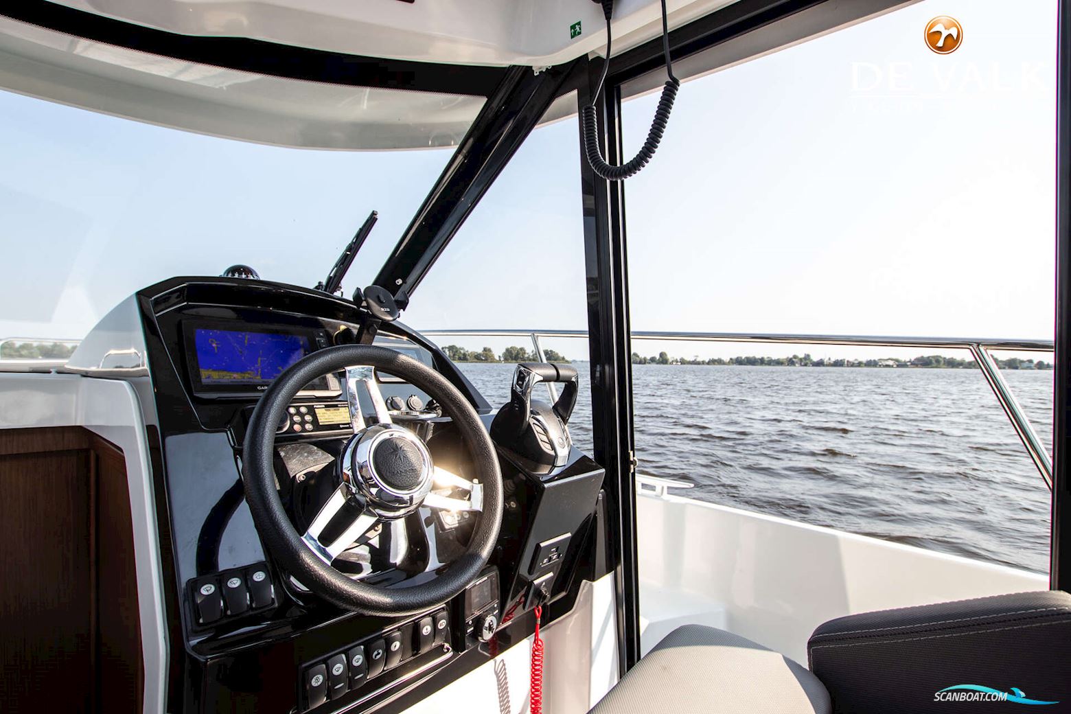 Jeanneau Merry Fisher 895