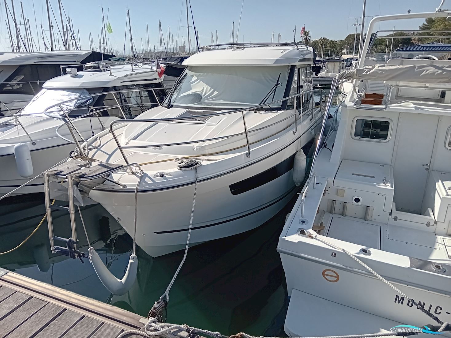 Jeanneau Merry Fisher 895