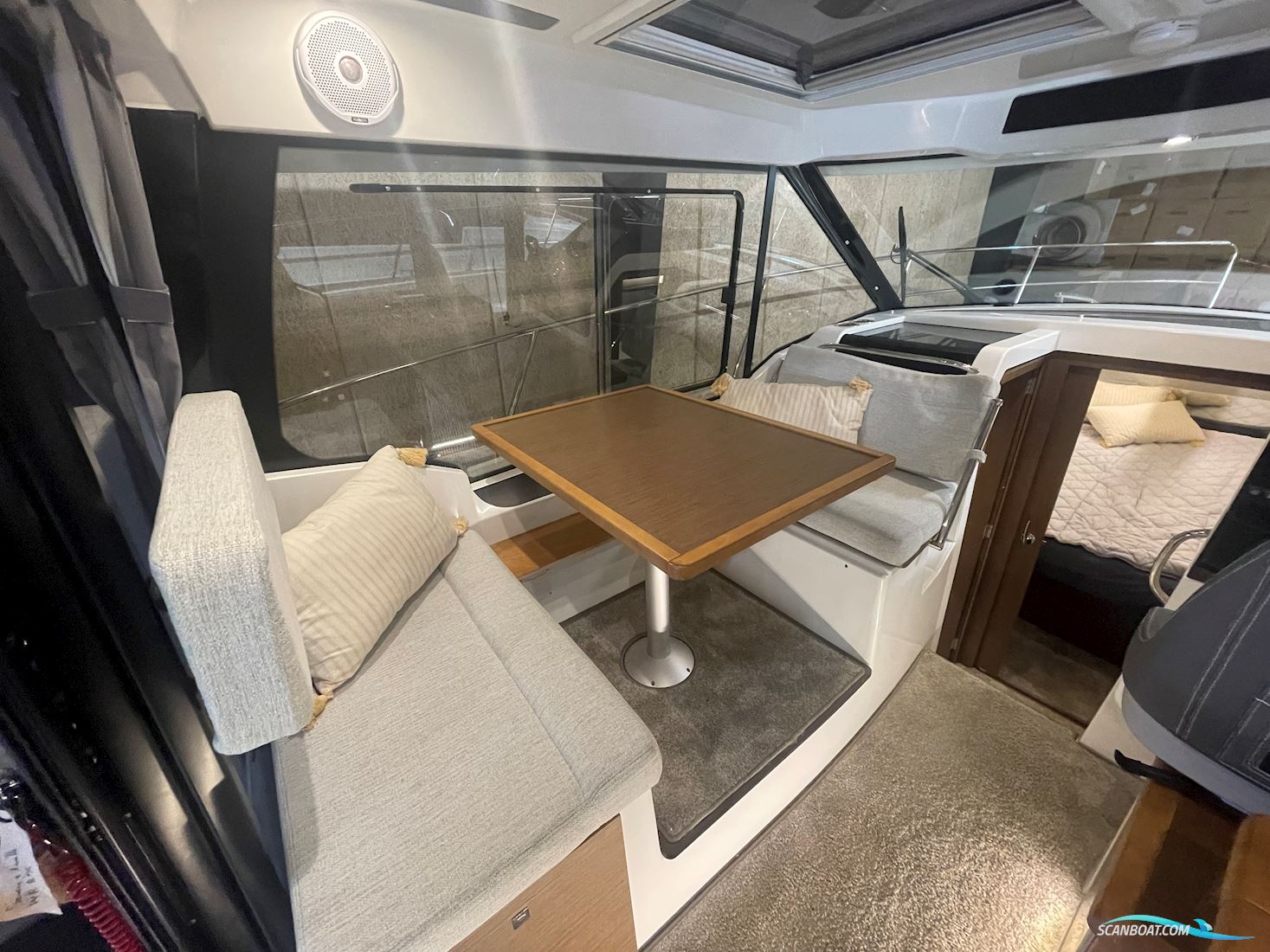 Jeanneau Merry Fisher 895