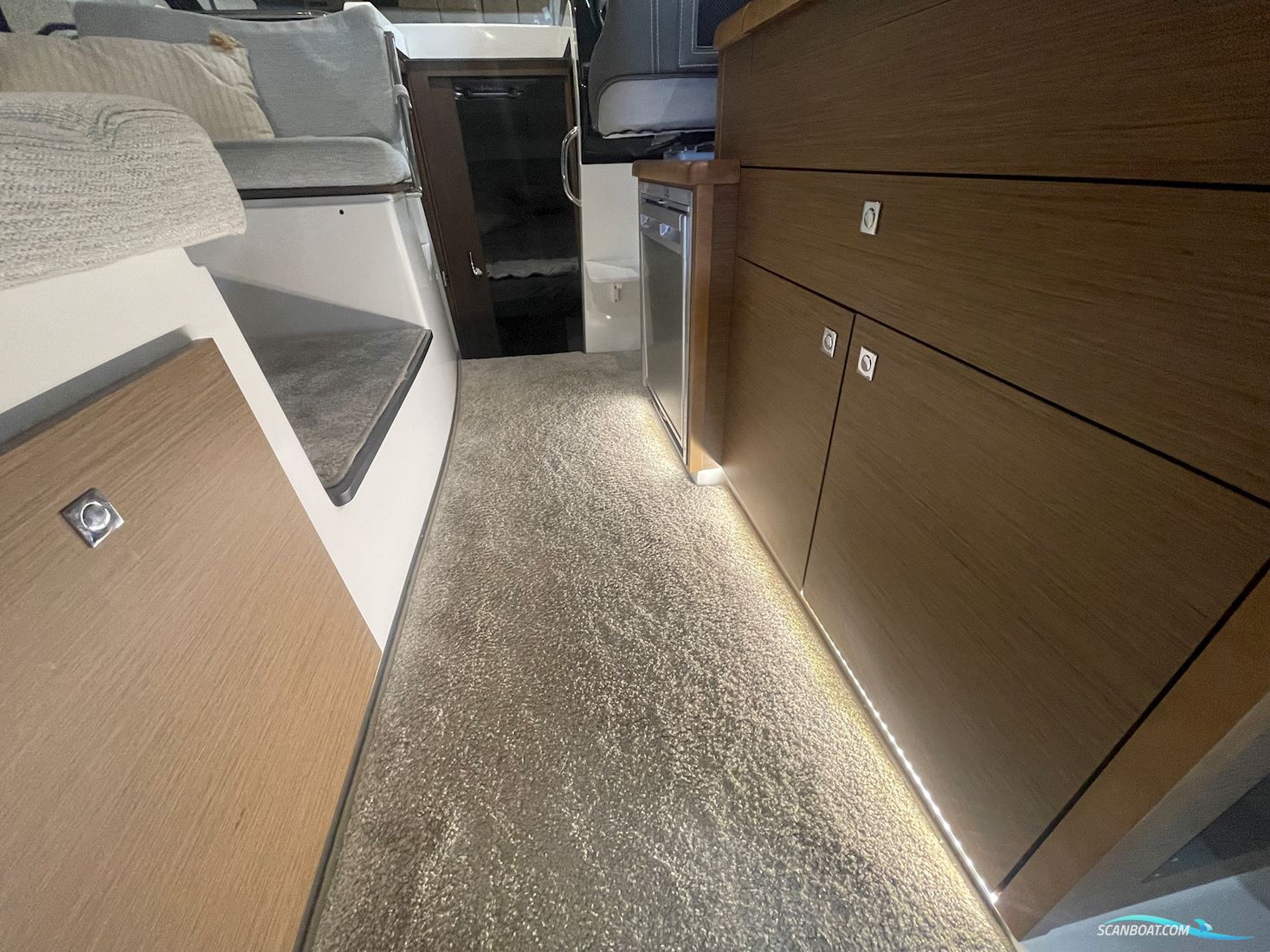 Jeanneau Merry Fisher 895