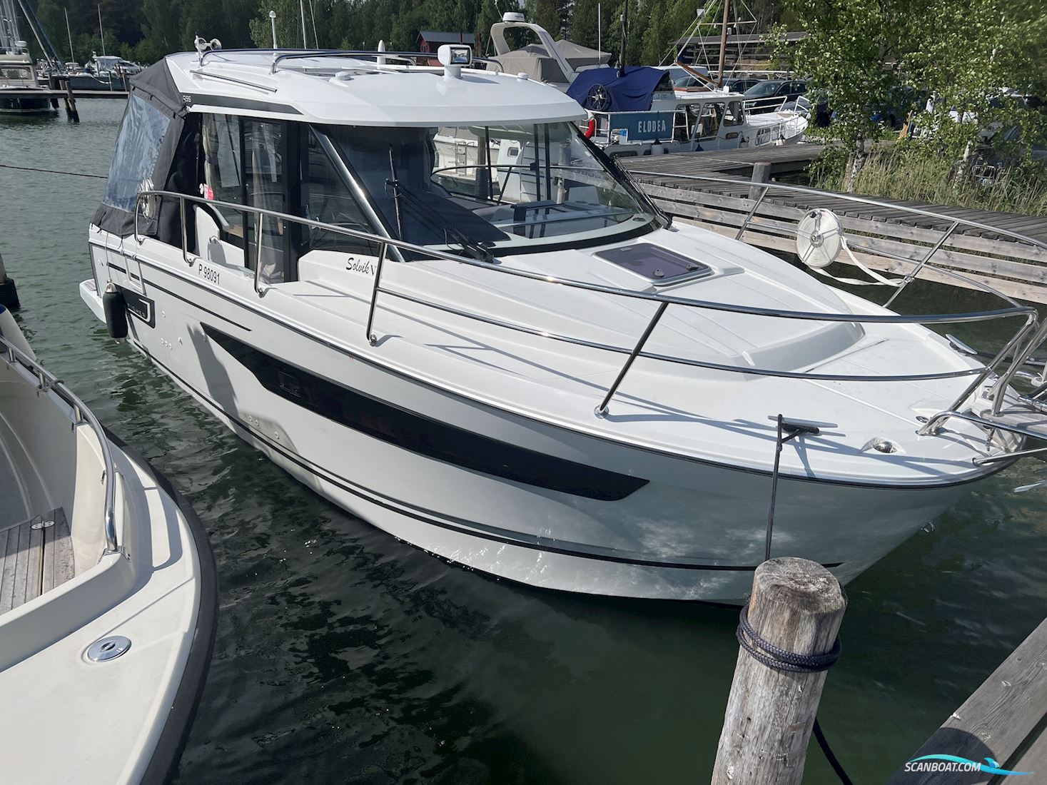Jeanneau Merry Fisher 895
