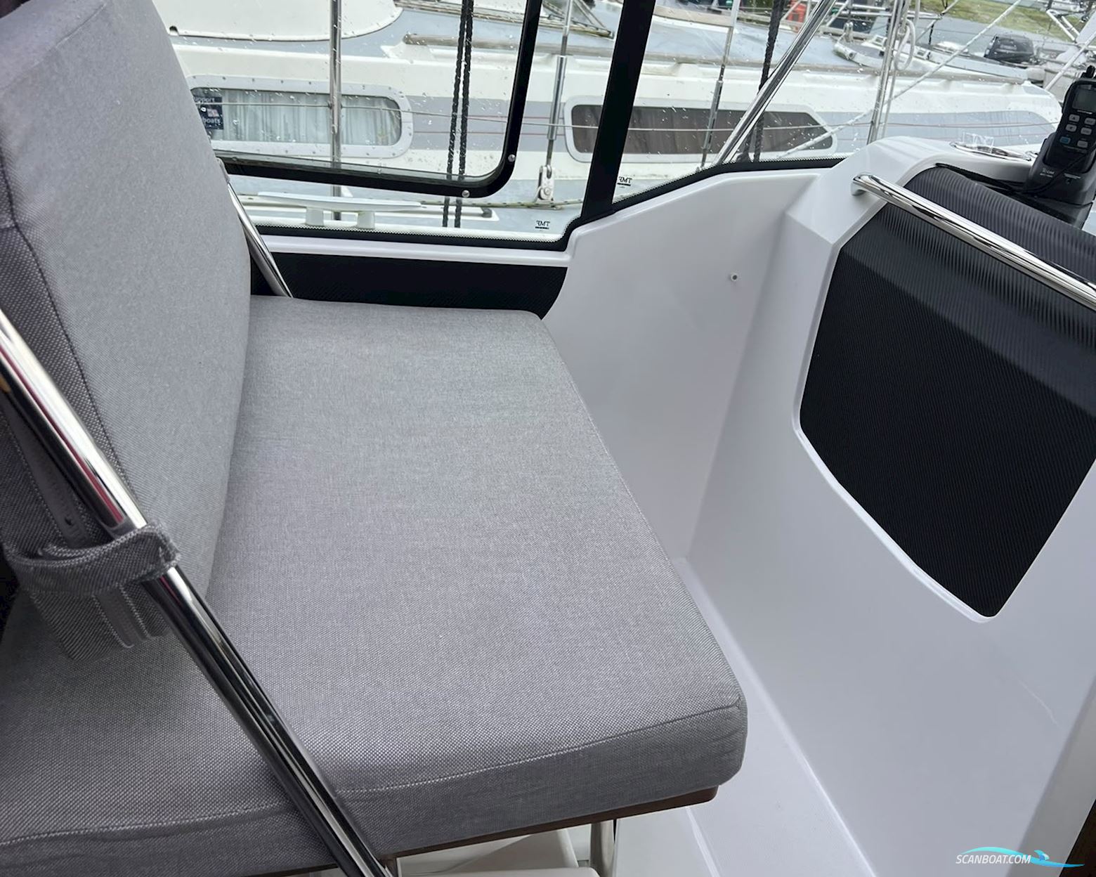 Jeanneau Merry Fisher 895