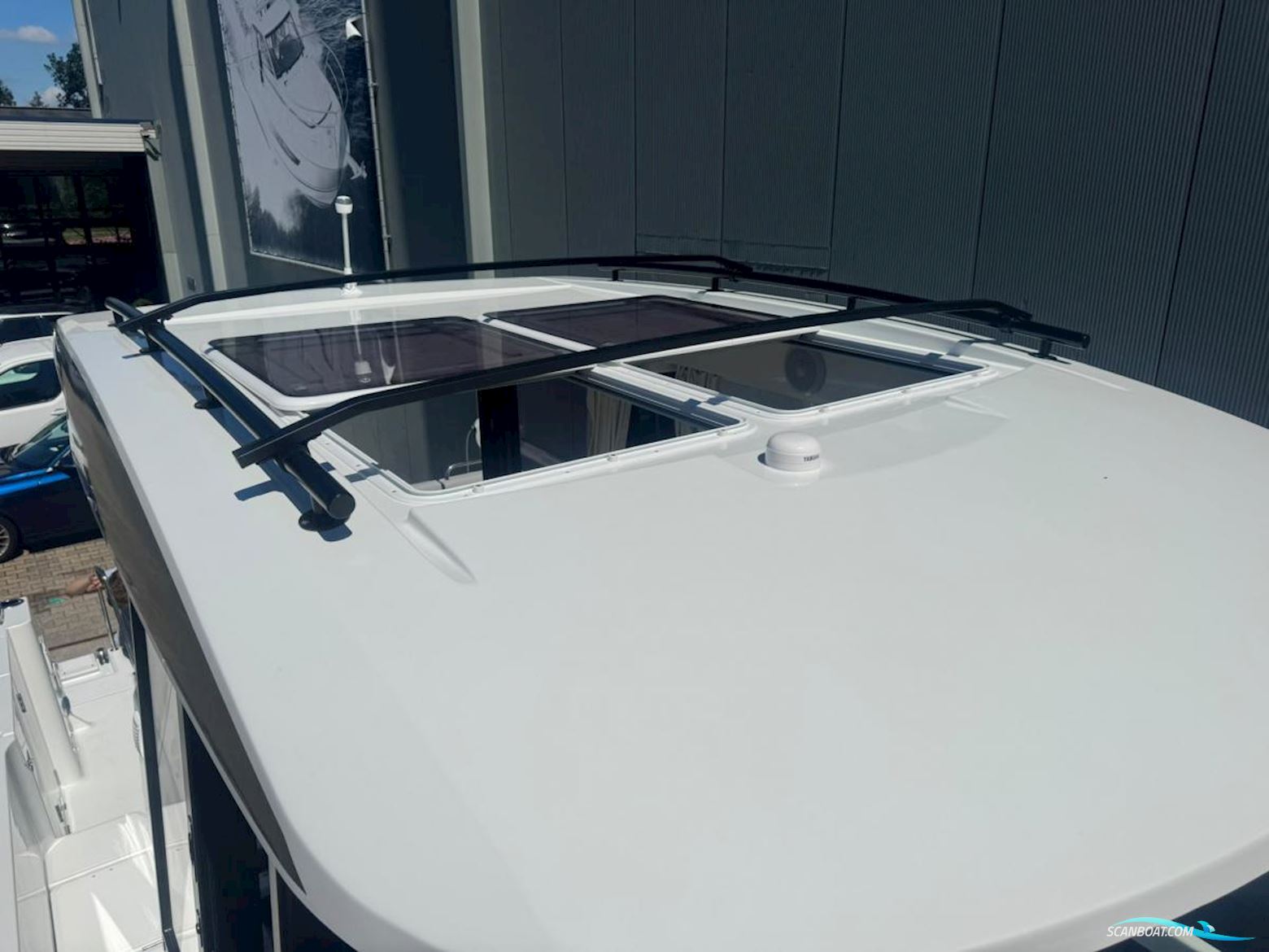 Jeanneau Merry Fisher 895 serie 2. Dit schip is aanwezig op de Yamaha stand van hiswa te water 2026.