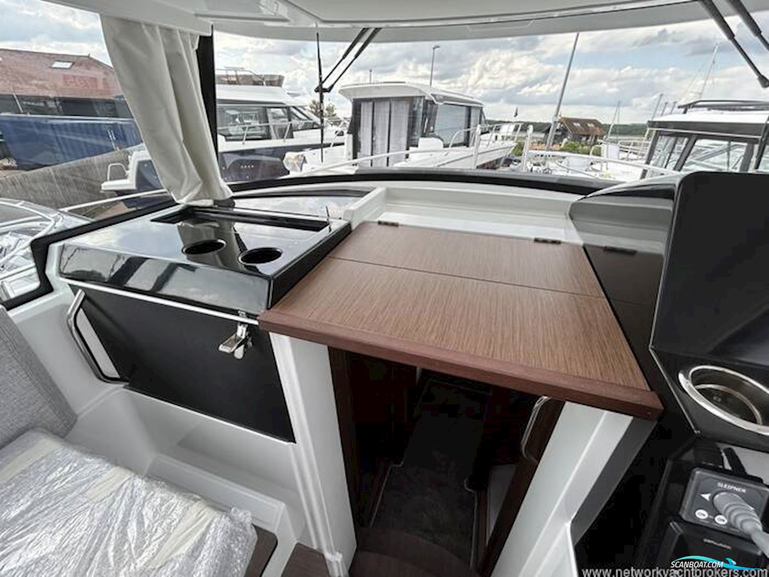 Jeanneau Merry Fisher 895 Sport