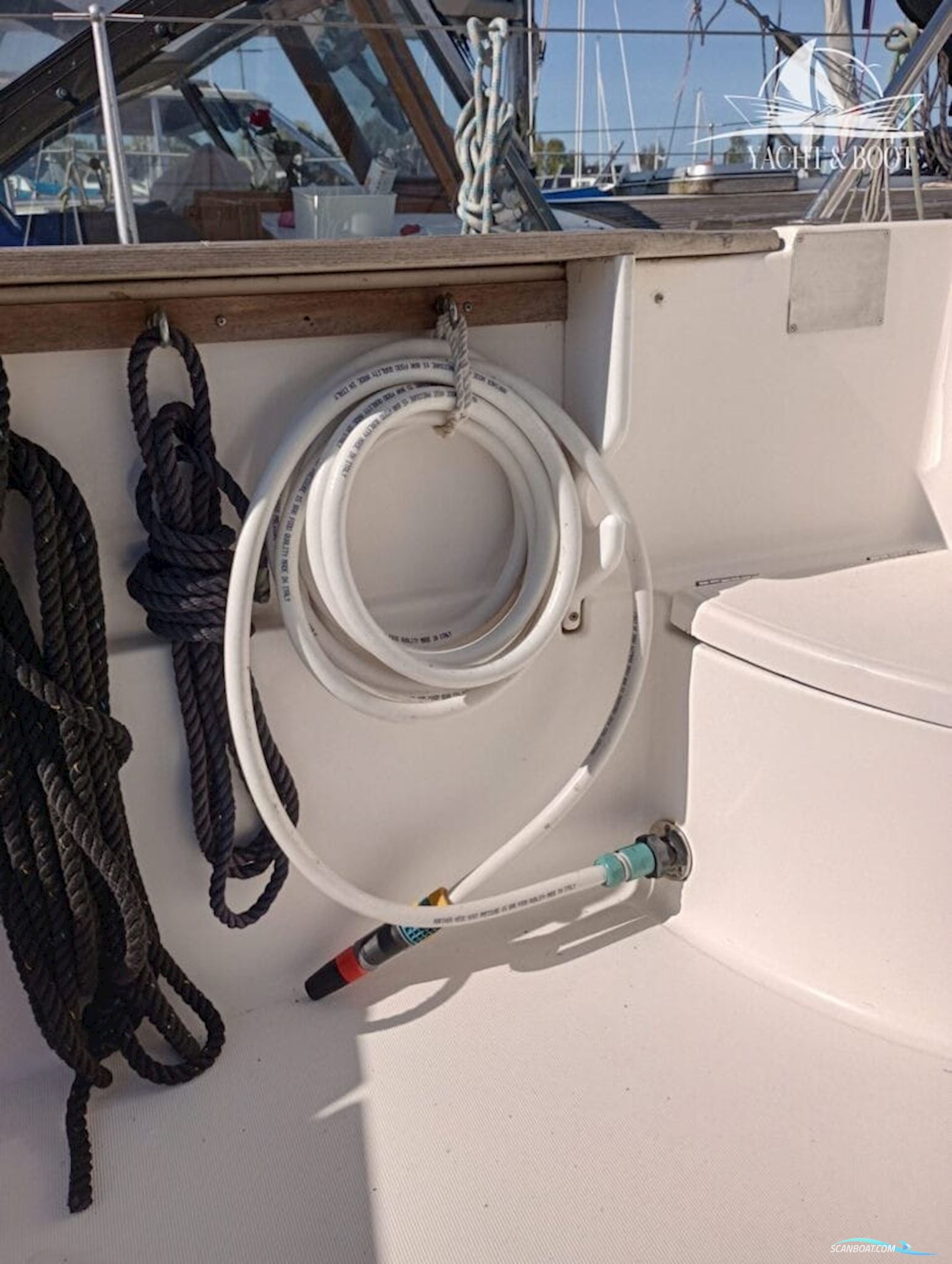 Jeanneau Merry Fisher 900