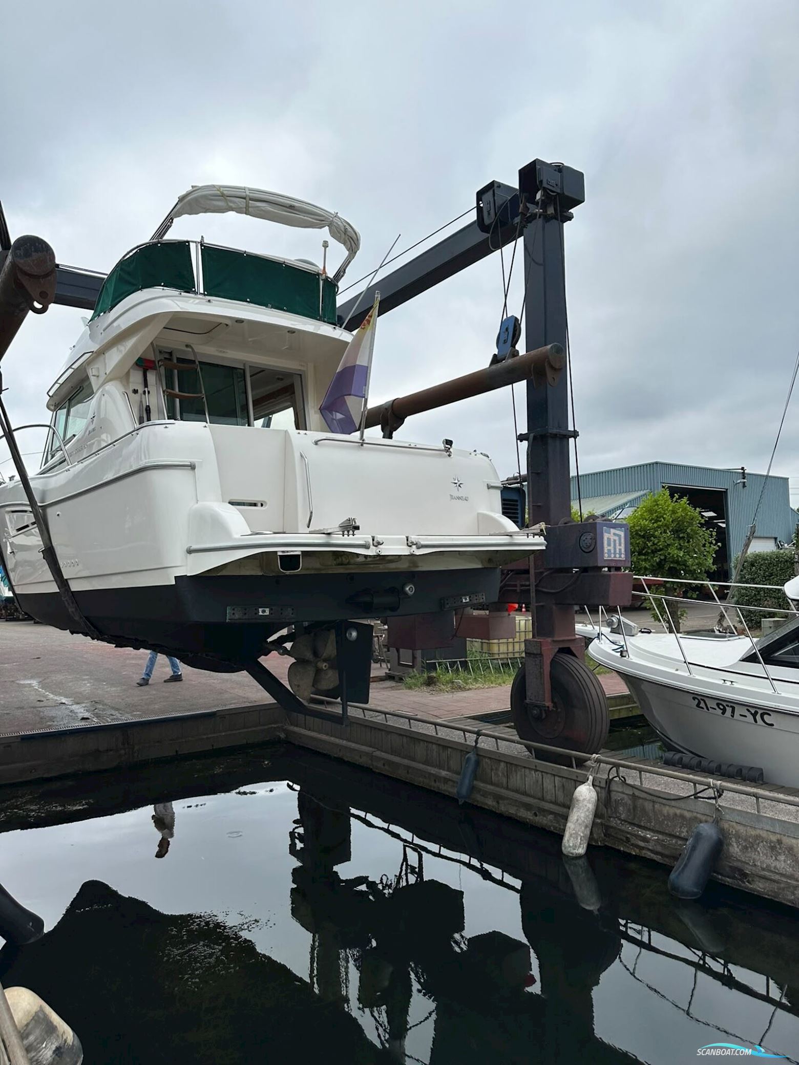 Jeanneau Merry Fisher 9.25 Flybridge