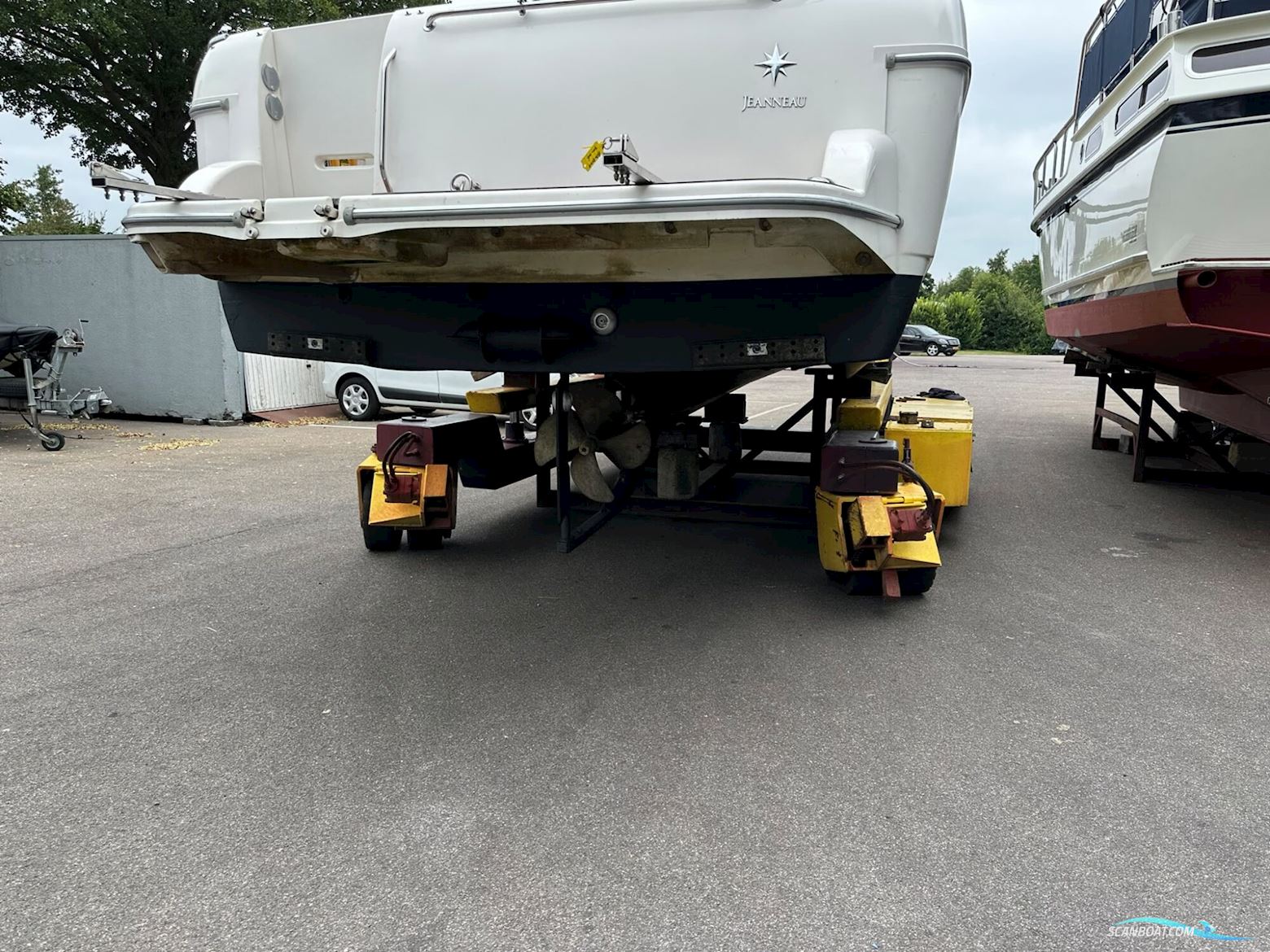 Jeanneau Merry Fisher 9.25 Flybridge