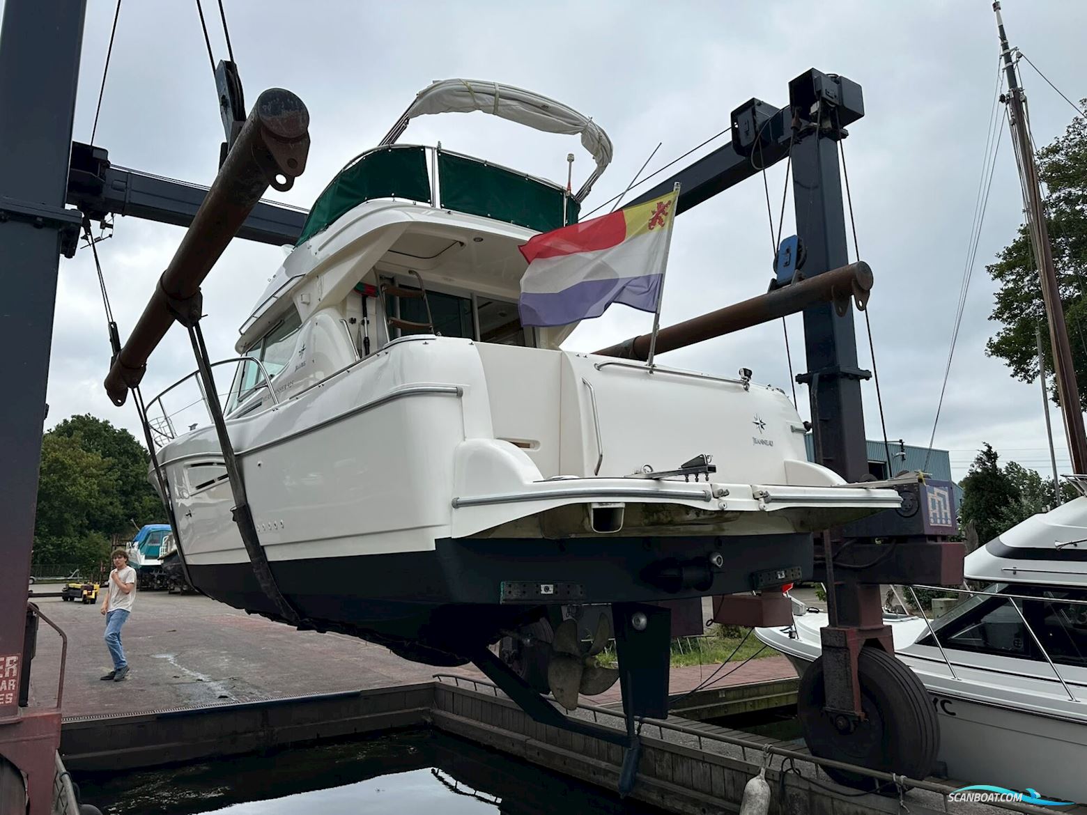 Jeanneau Merry Fisher 9.25 Flybridge