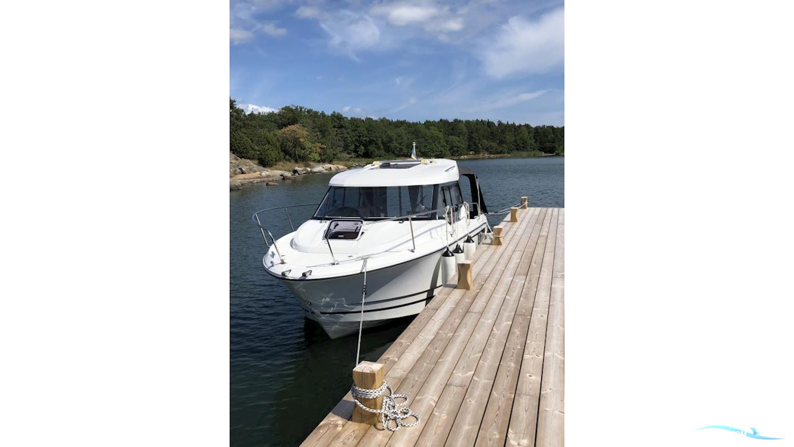 JEANNEAU MOTORBÅT 795 MERRY FISHER CABIN