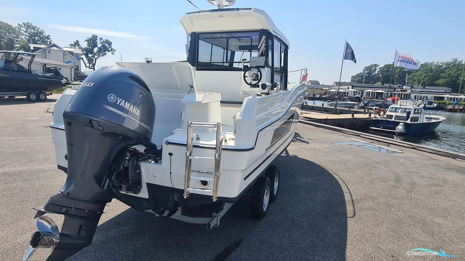 JEANNEAU MOTORBÅT 795 MERRY FISHER MARLIN