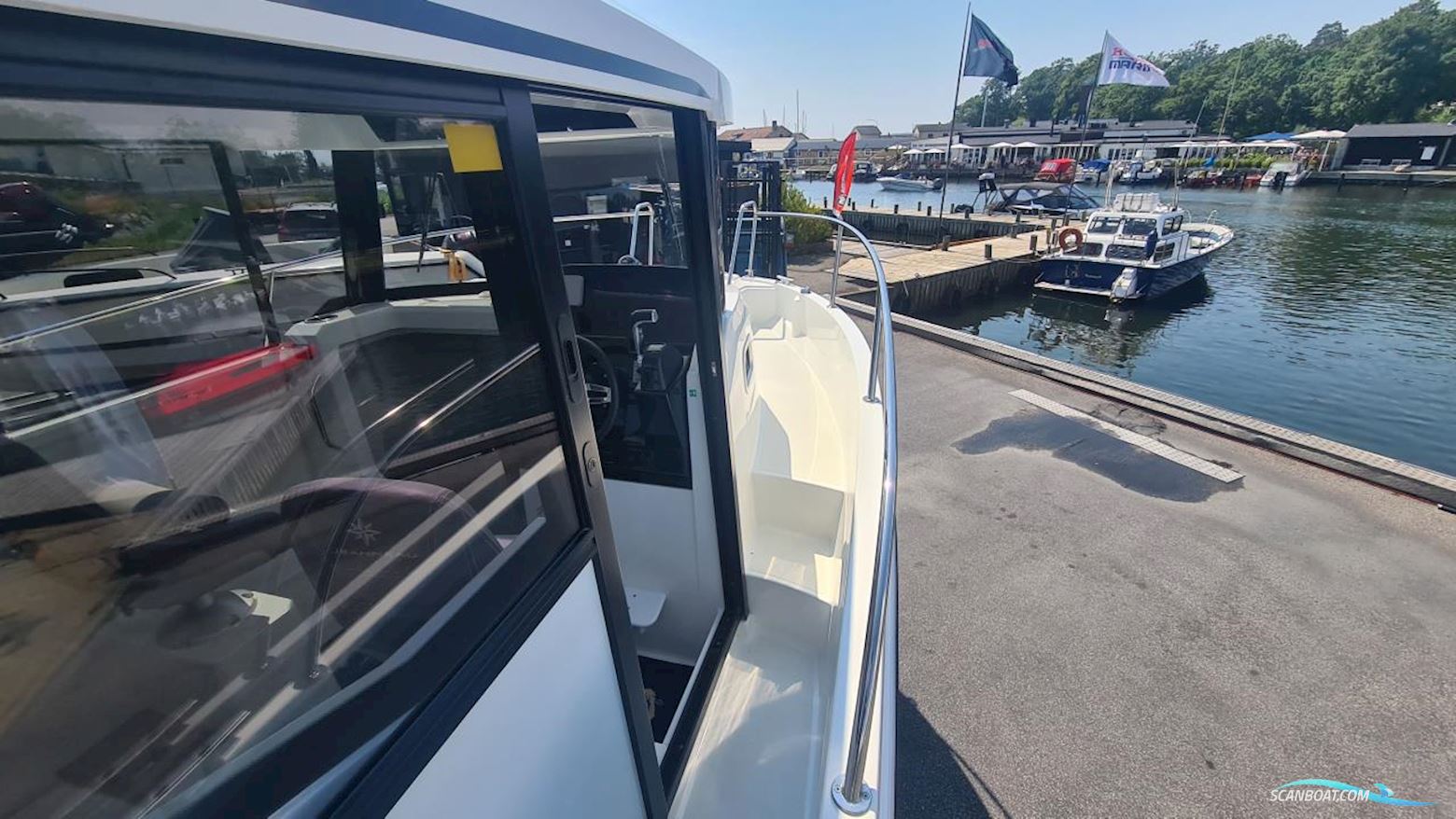 JEANNEAU MOTORBÅT 795 MERRY FISHER MARLIN