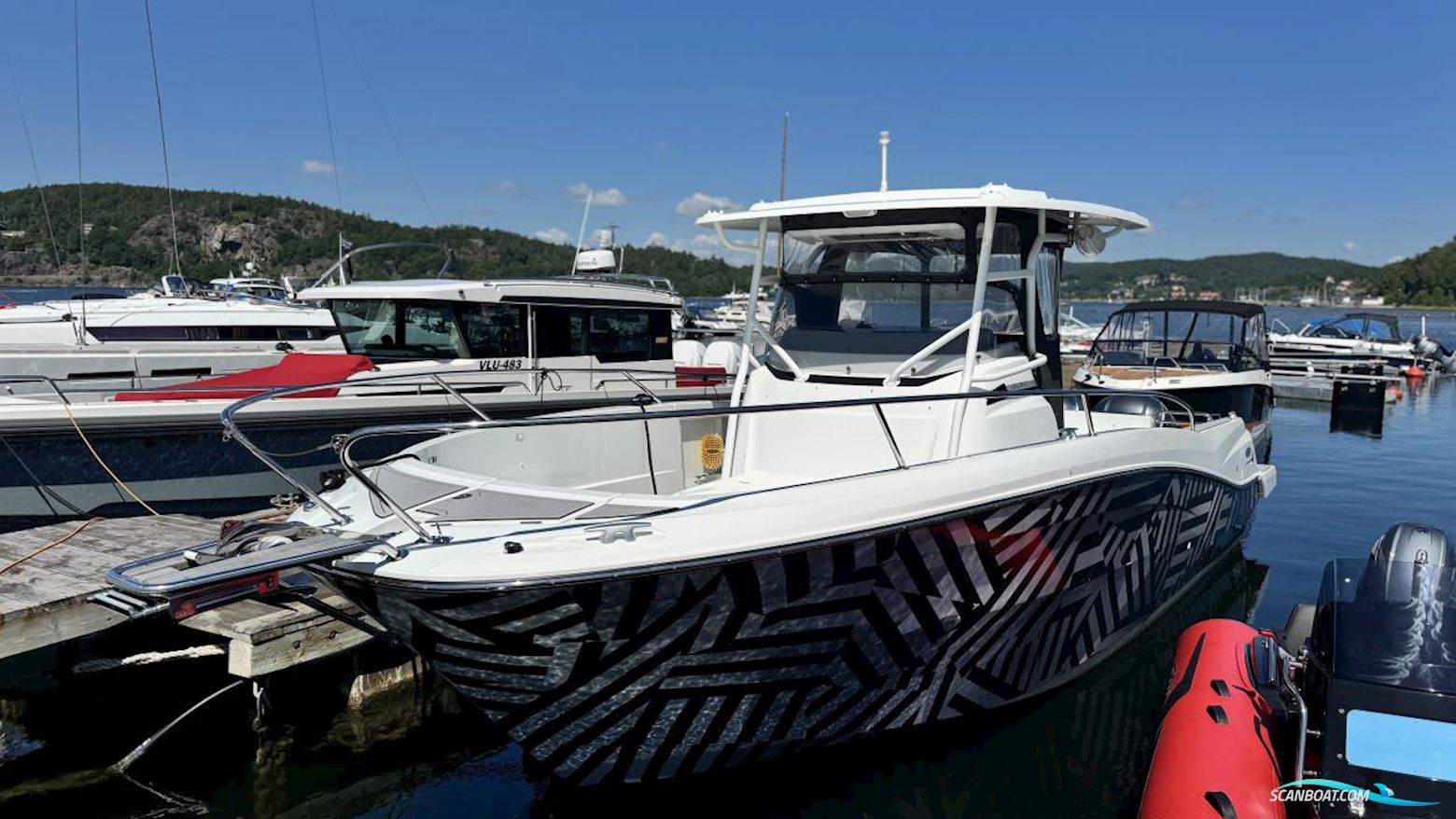 Jeanneau Motorbåt Cap Camarat 9.0 CC Motorbåt 2019, med Yamaha motor, Sverige