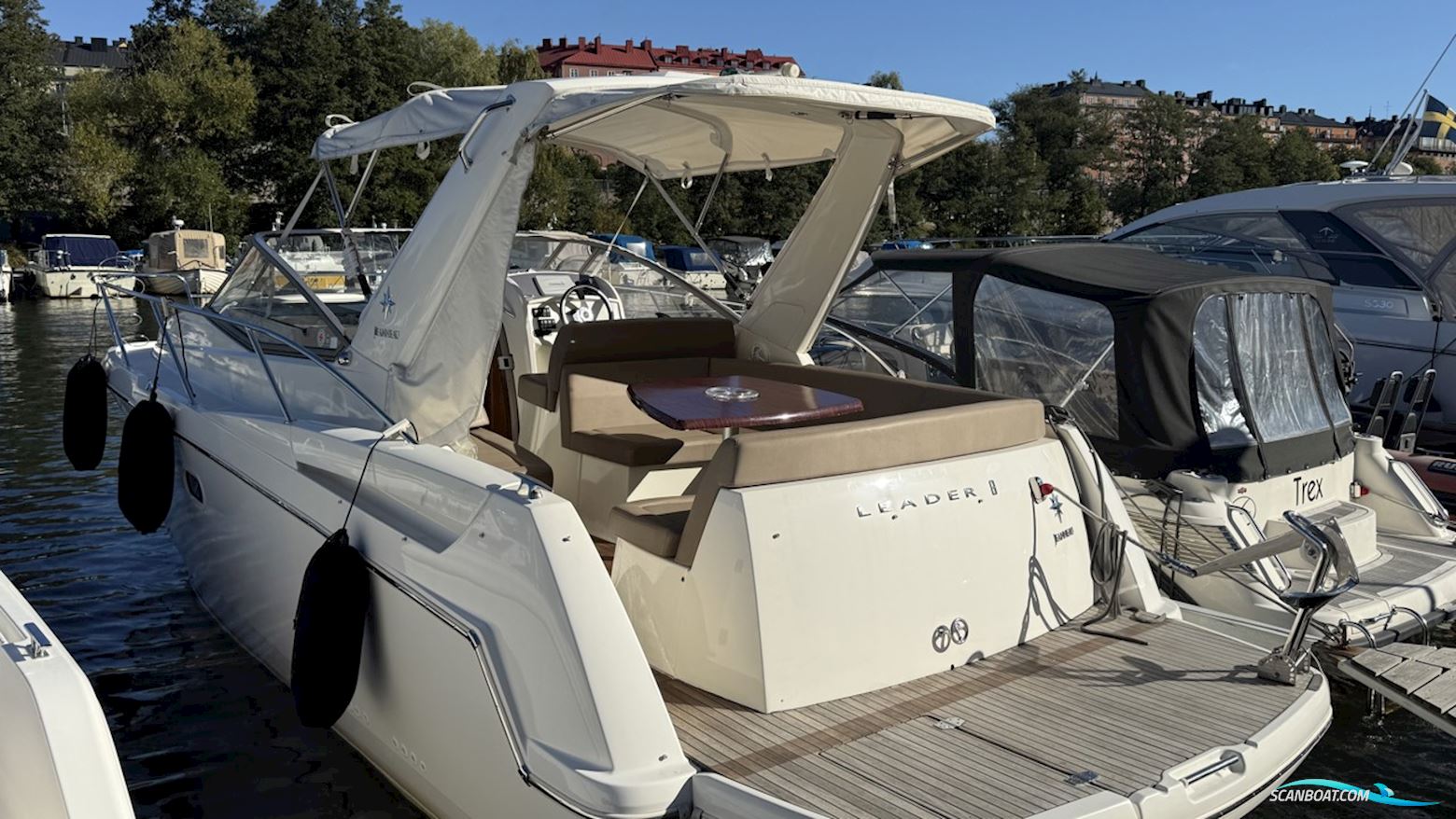JEANNEAU MOTORBÅT LEADER 8