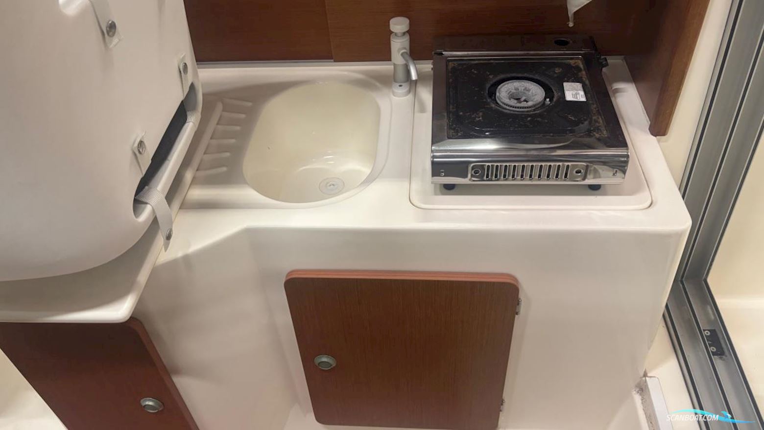 Jeanneau Motorbåt Merry Fisher 645