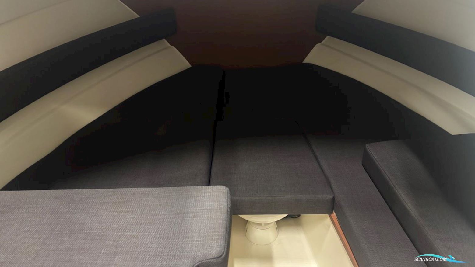 Jeanneau Motorbåt Merry Fisher 645