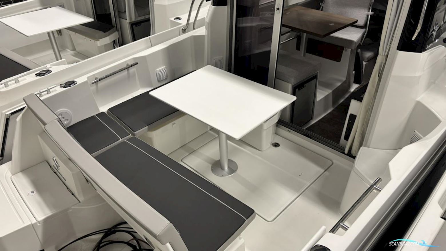 Jeanneau Motorbåt Merry Fisher 695 Série 2