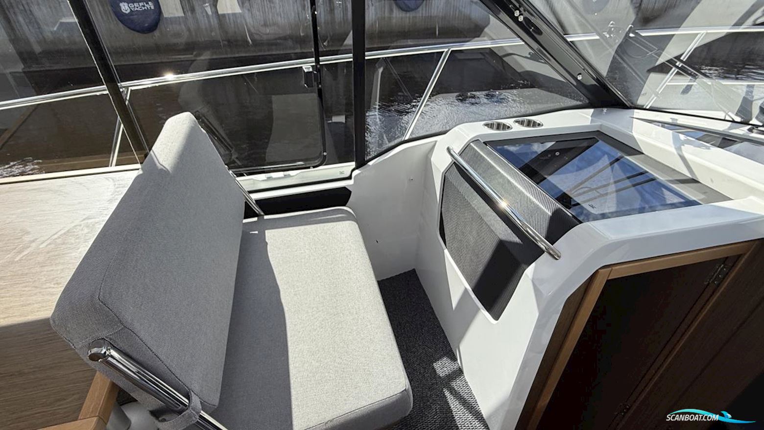 Jeanneau Motorbåt Merry Fisher 895