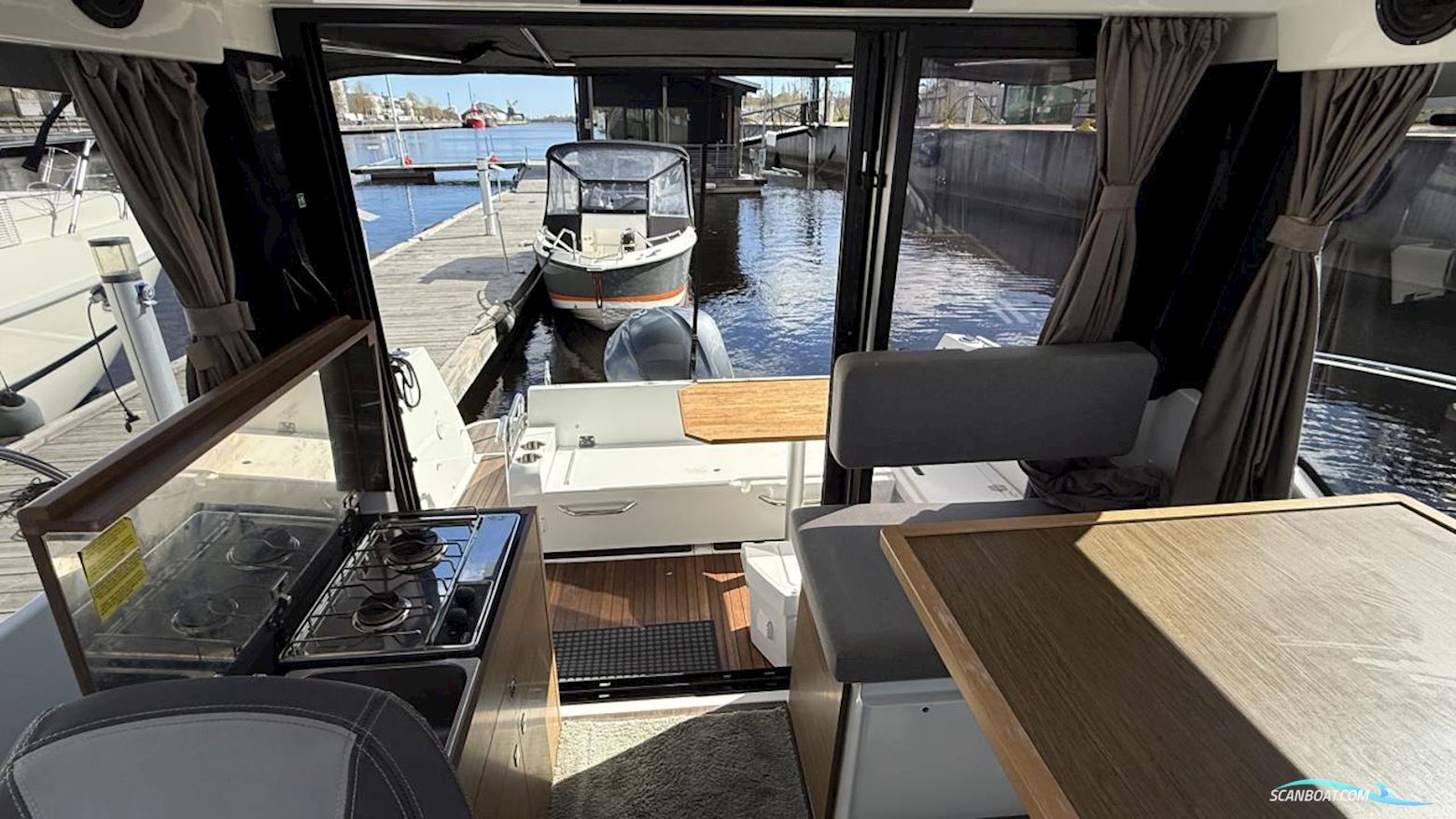 Jeanneau Motorbåt Merry Fisher 895