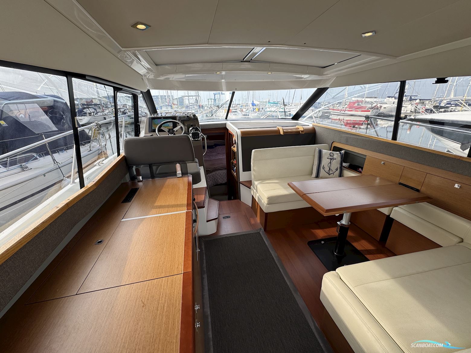 Jeanneau NC 11