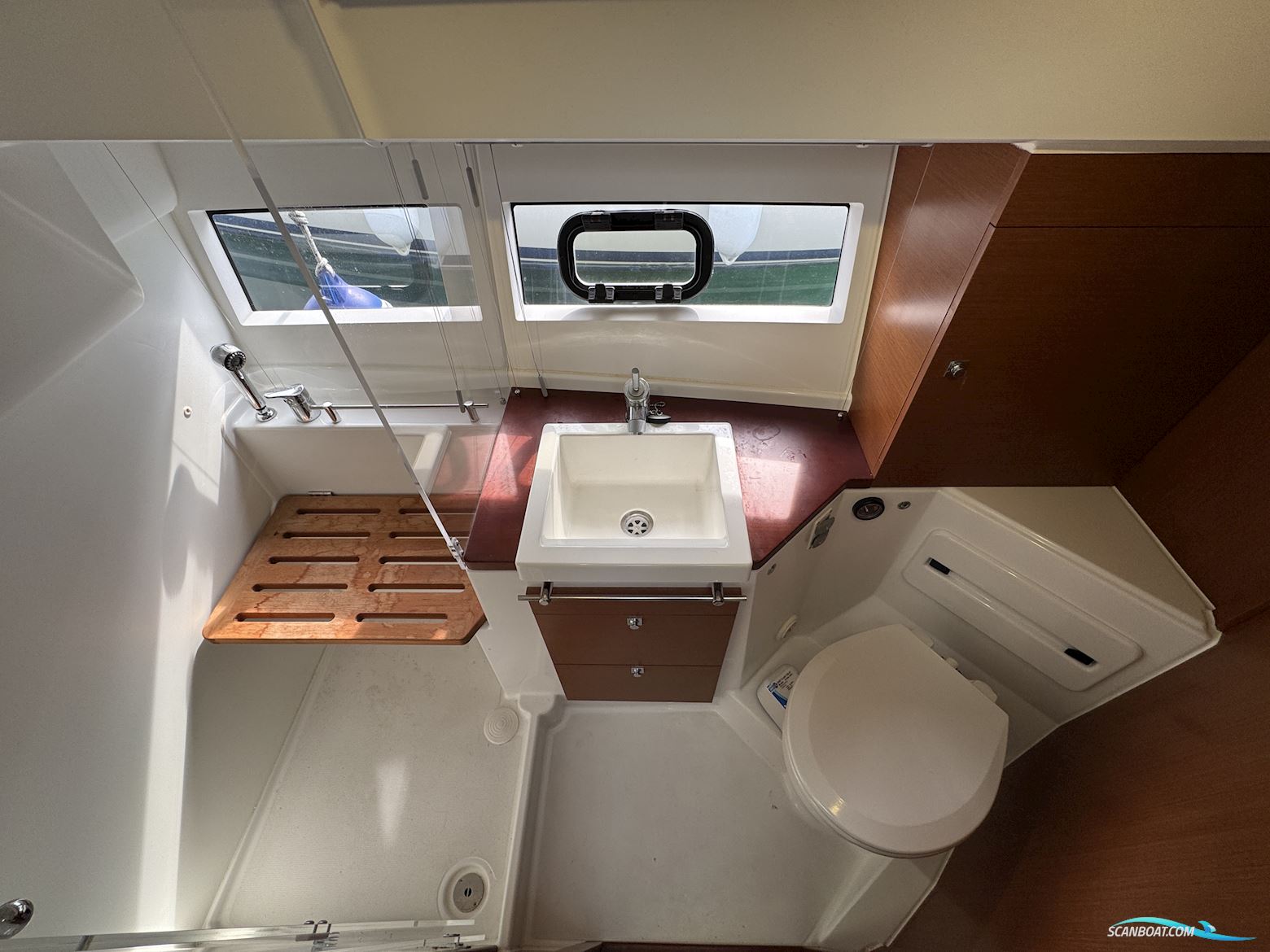 Jeanneau NC 11