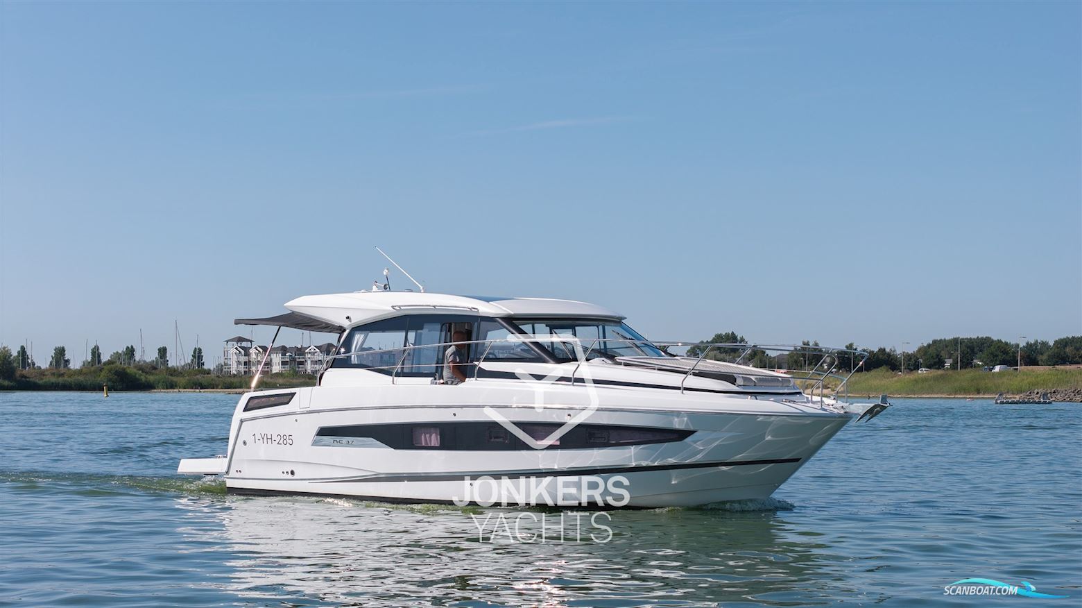 Jeanneau NC 37