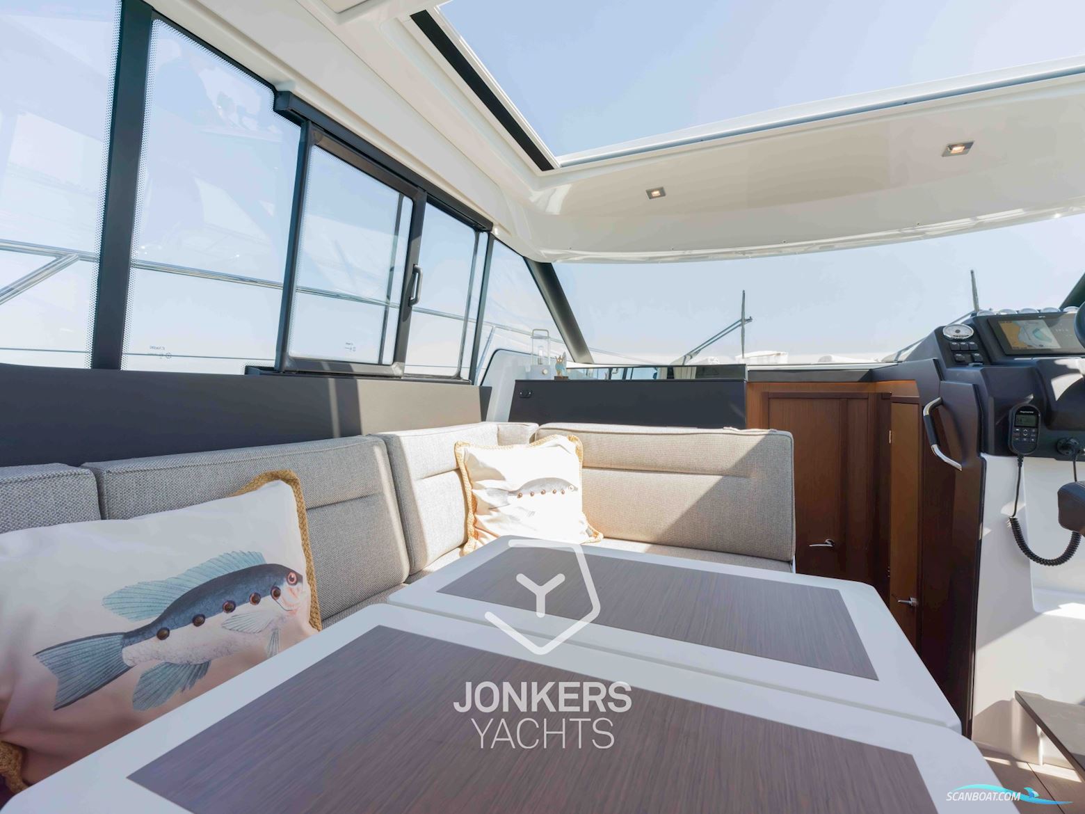 Jeanneau NC 37