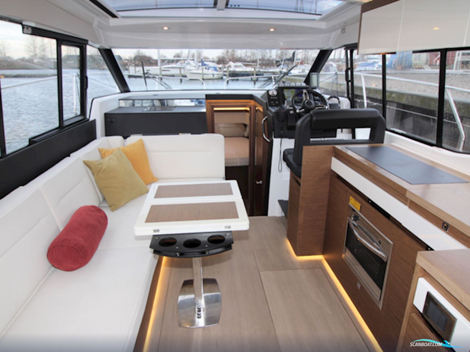 Jeanneau NC 37