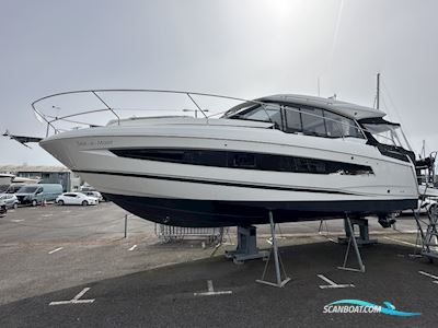 Jeanneau NC 37 Motorbåt 2022, med Mercury motor, England