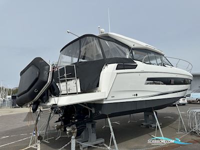 Jeanneau NC 37 Motorbåt 2022, med Mercury motor, England