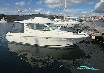 Jeanneau Prestige 32 Fly Motorbåt 2003, med Volvo Penta motor, Sverige