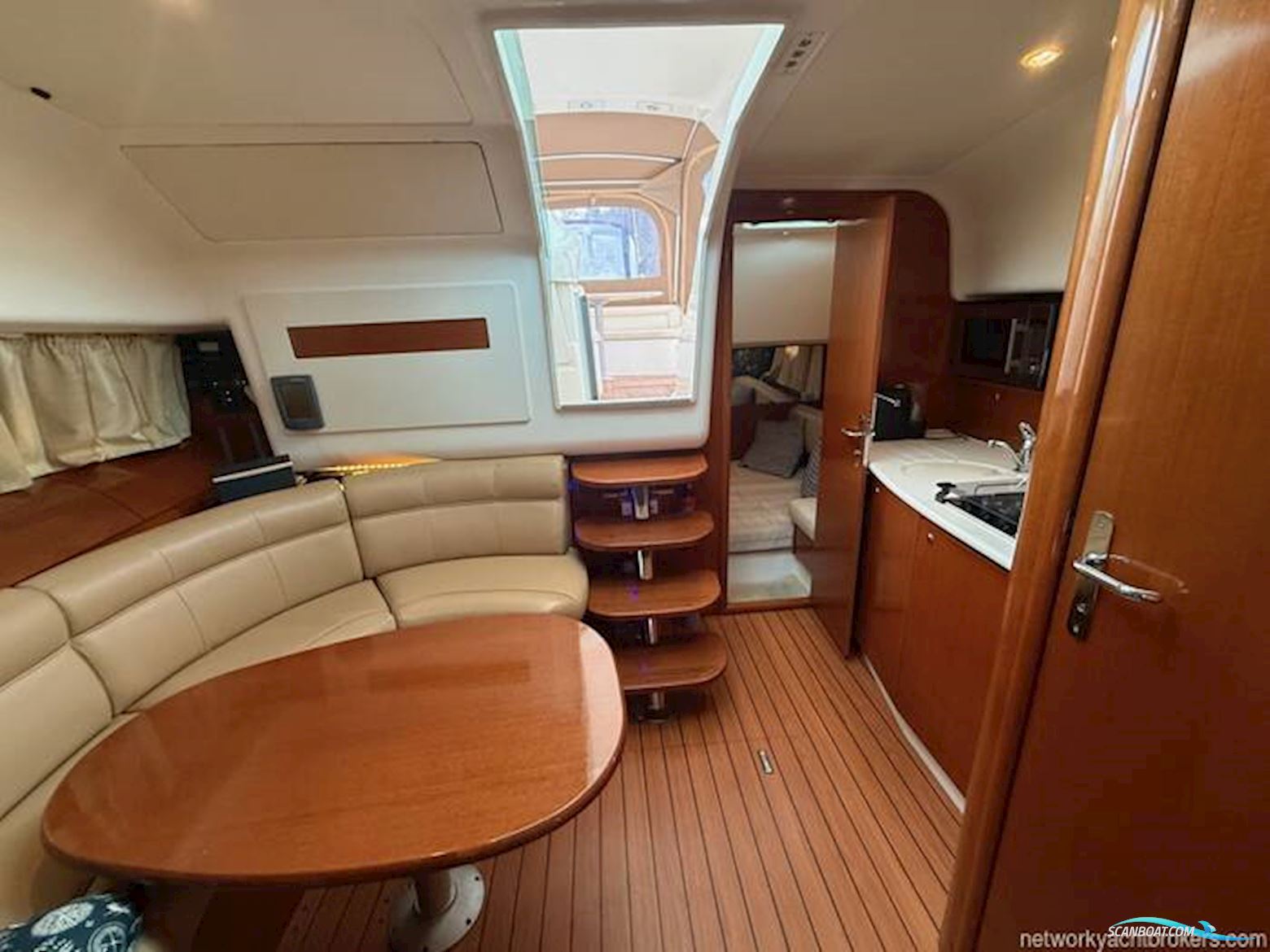 Jeanneau Prestige 34 S Hardtop