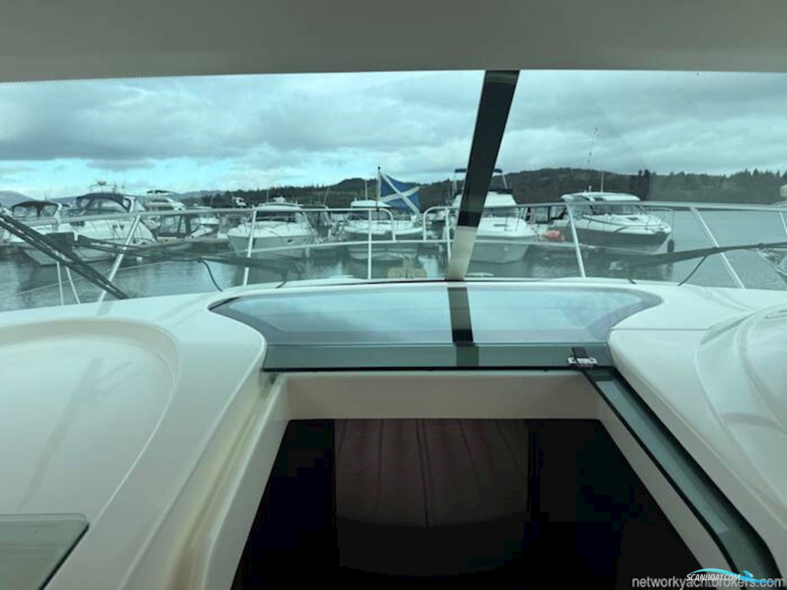 Jeanneau Prestige 34 S Hardtop