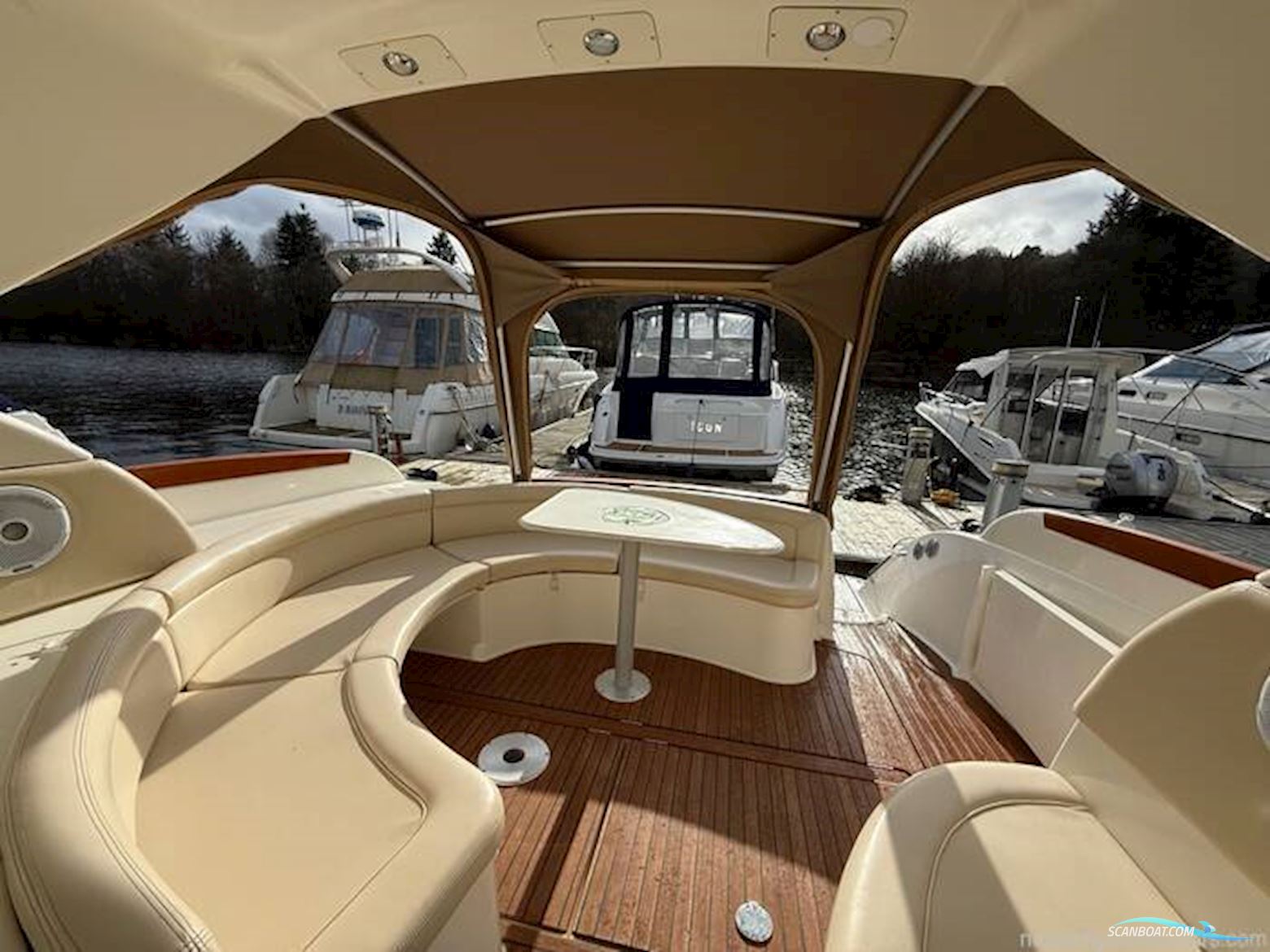 Jeanneau Prestige 34 S Hardtop