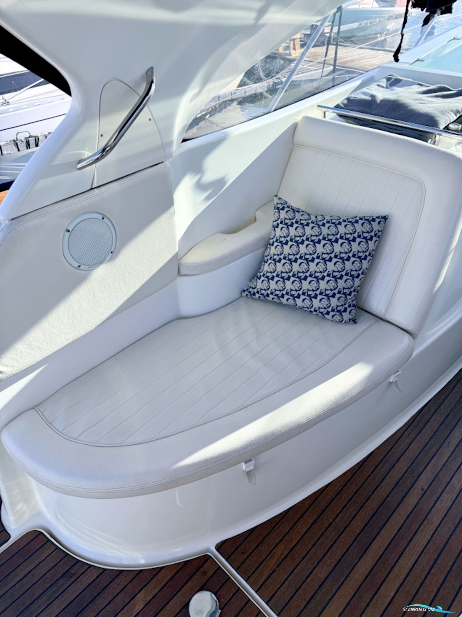 Jeanneau Prestige 34S Volvo Penta D4-260 EVC